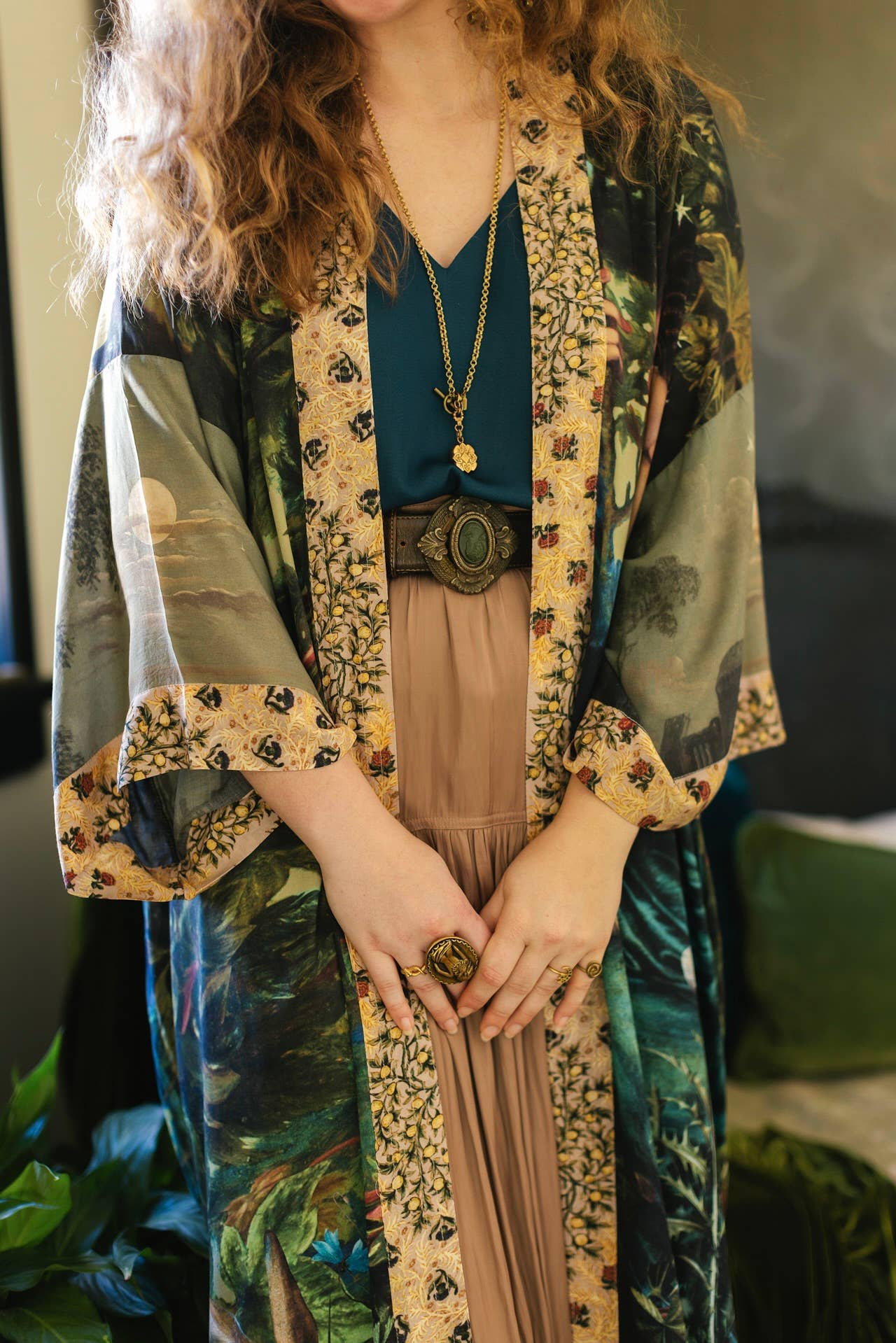 Bella Notte Kimono Robe w/ Rabbit and Moon