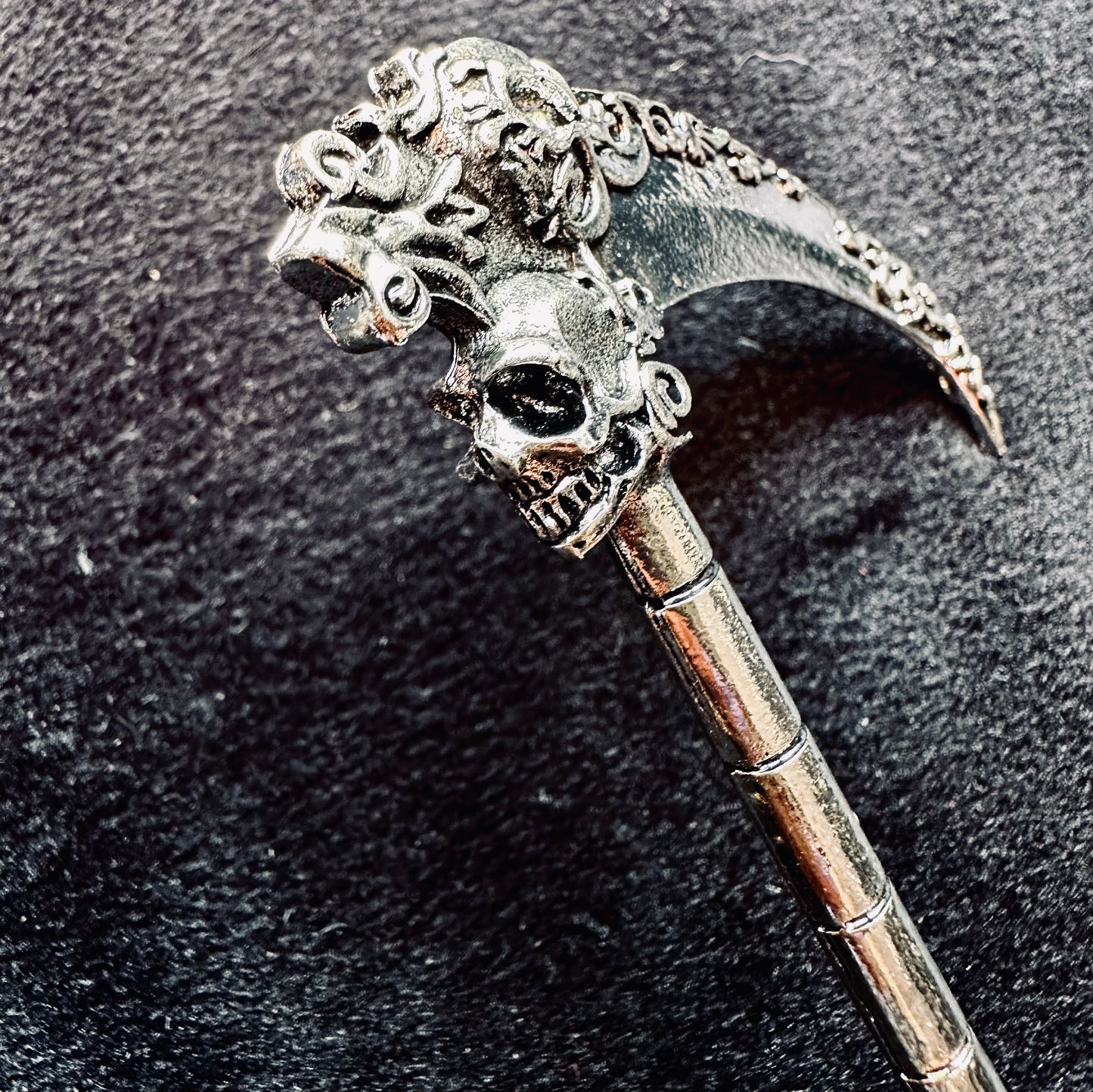 Scythe & Skull Hair Sword