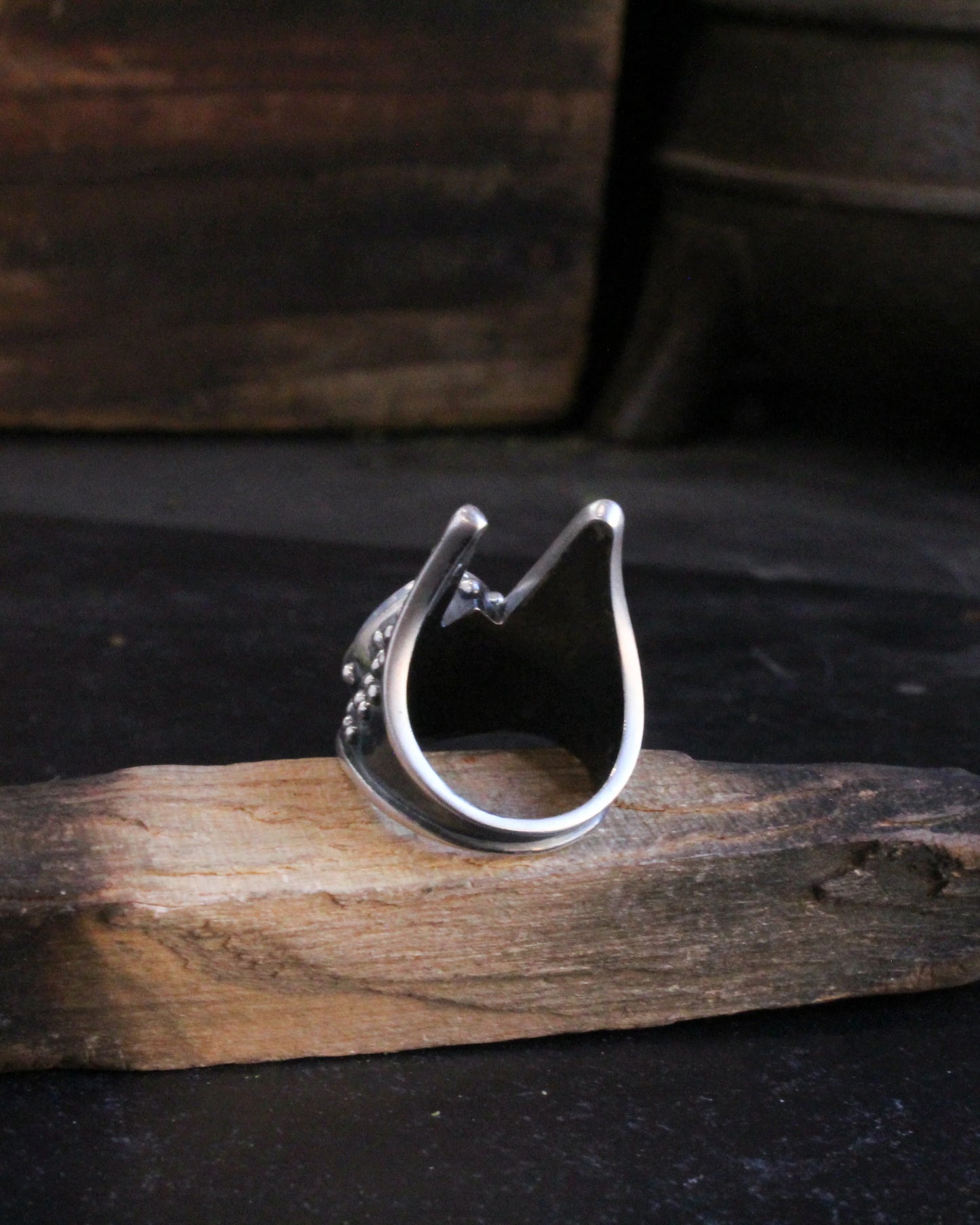 Cygnus Ring // Rainbow Moonstone