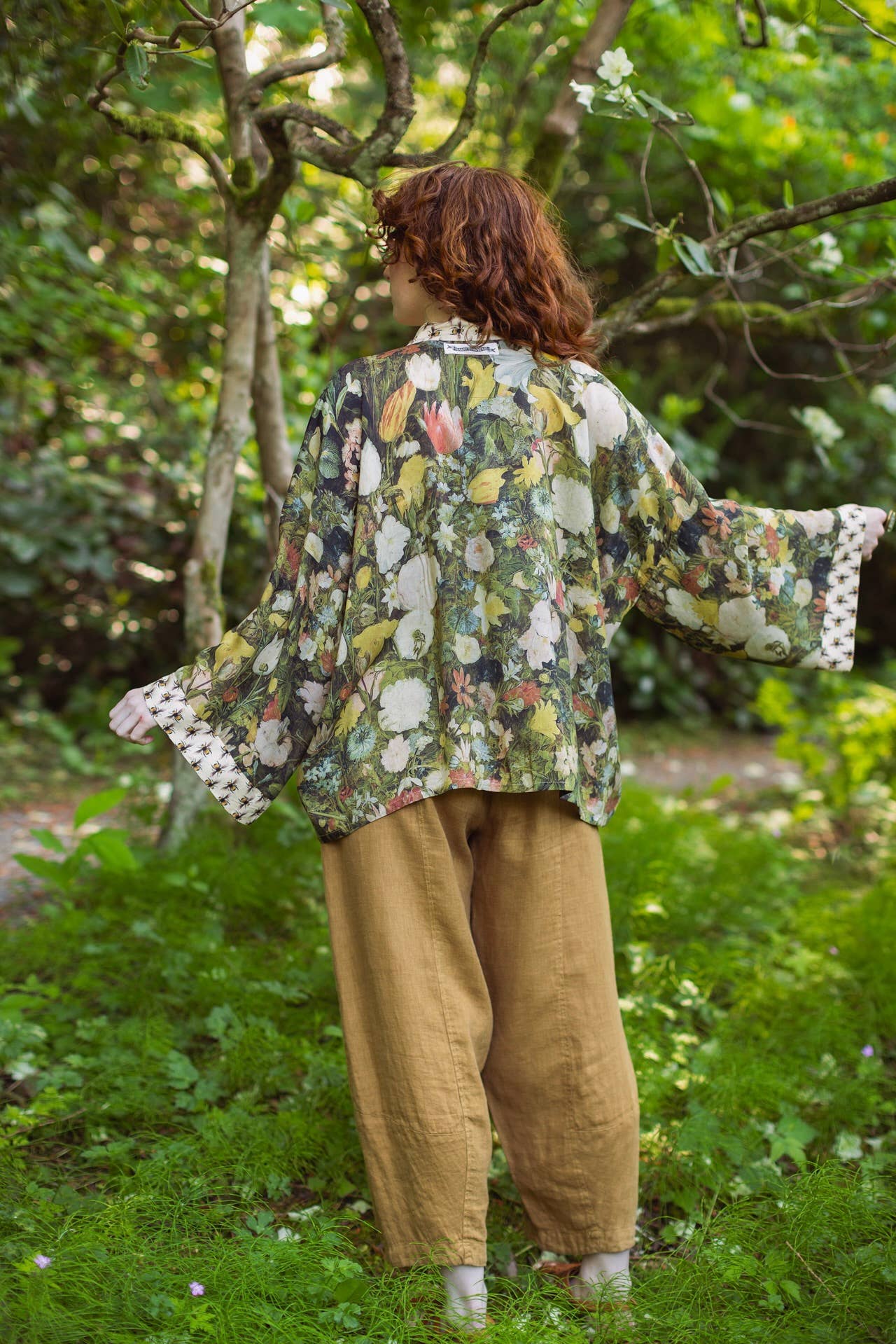 I Dream In Flowers Pixie Duster Cropped Kimono
