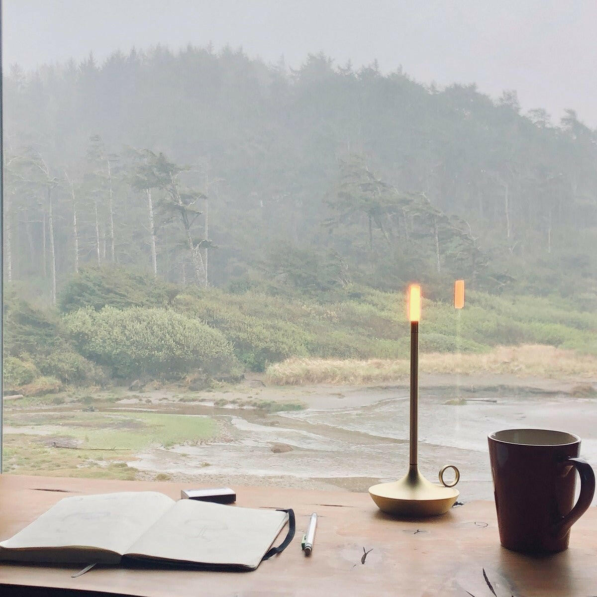 Dark Academia Rechargable Candle Lamp - Brass