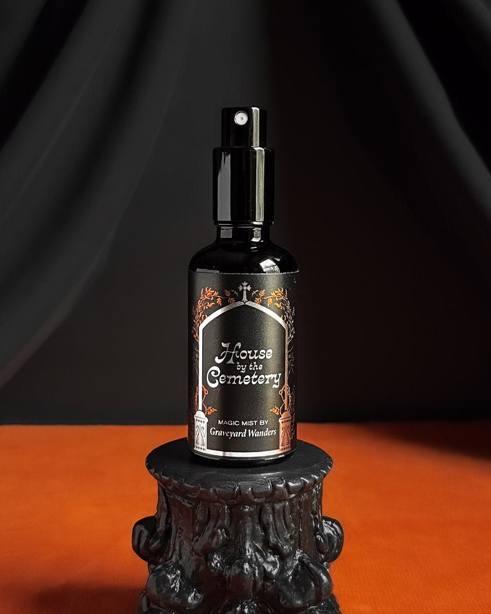 House by the Cemetery Mist (Fallen Leaves & Clove) - Nocturne LLC