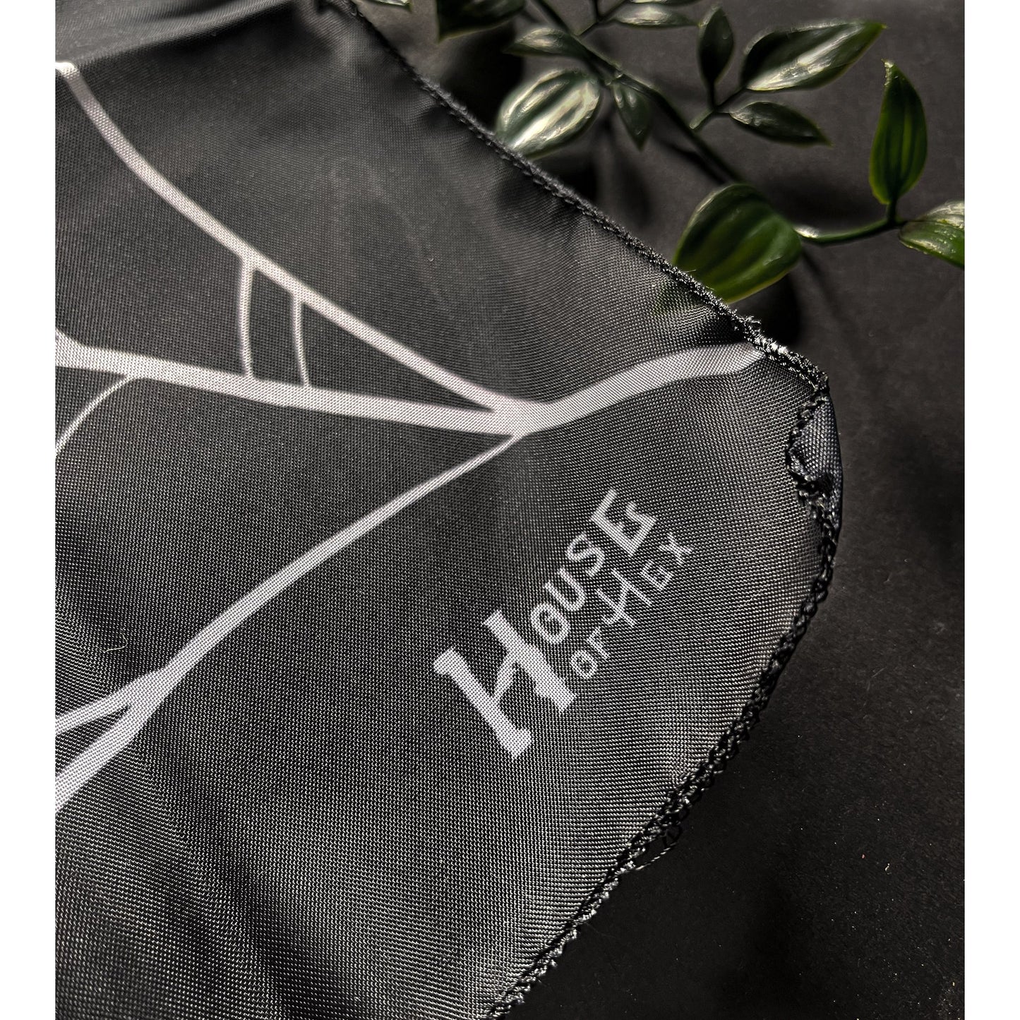 Spiderweb Scarf Altar Cloth - Nocturne LLC