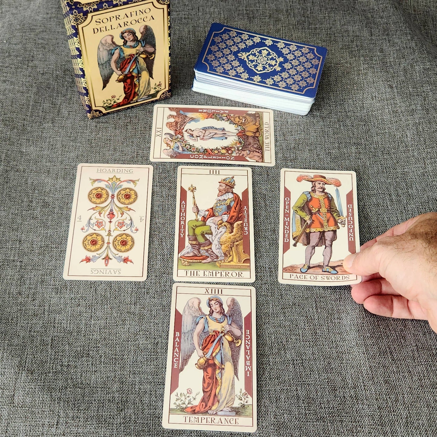 Soprafino Dellarocca Historical Tarot Deck
