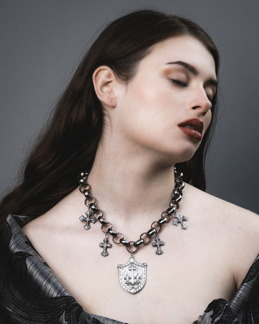 Le Fay Necklace