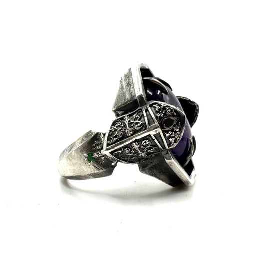 Knight Ring with Amethyst in Sterling Silver