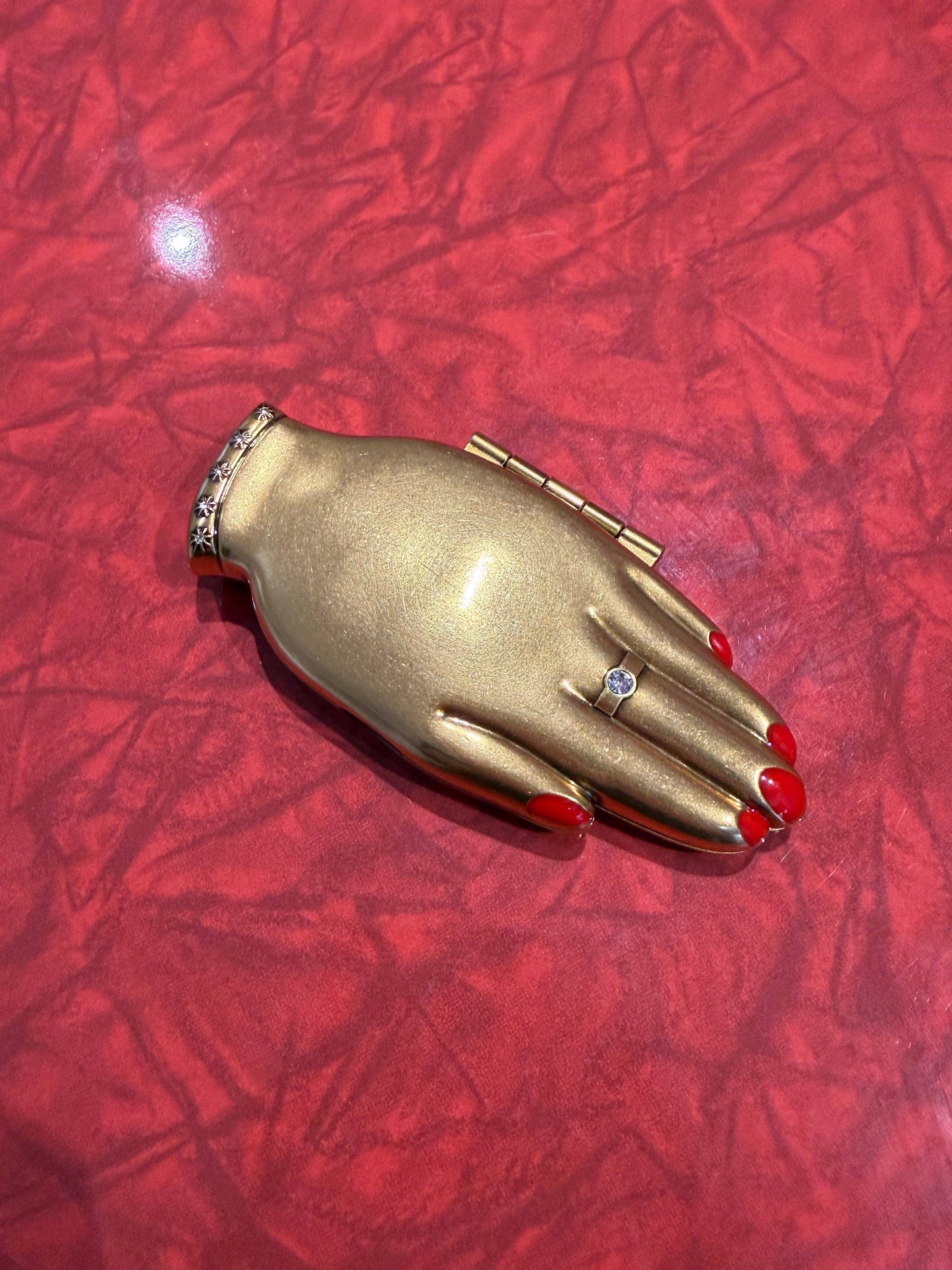 Handheld Compact