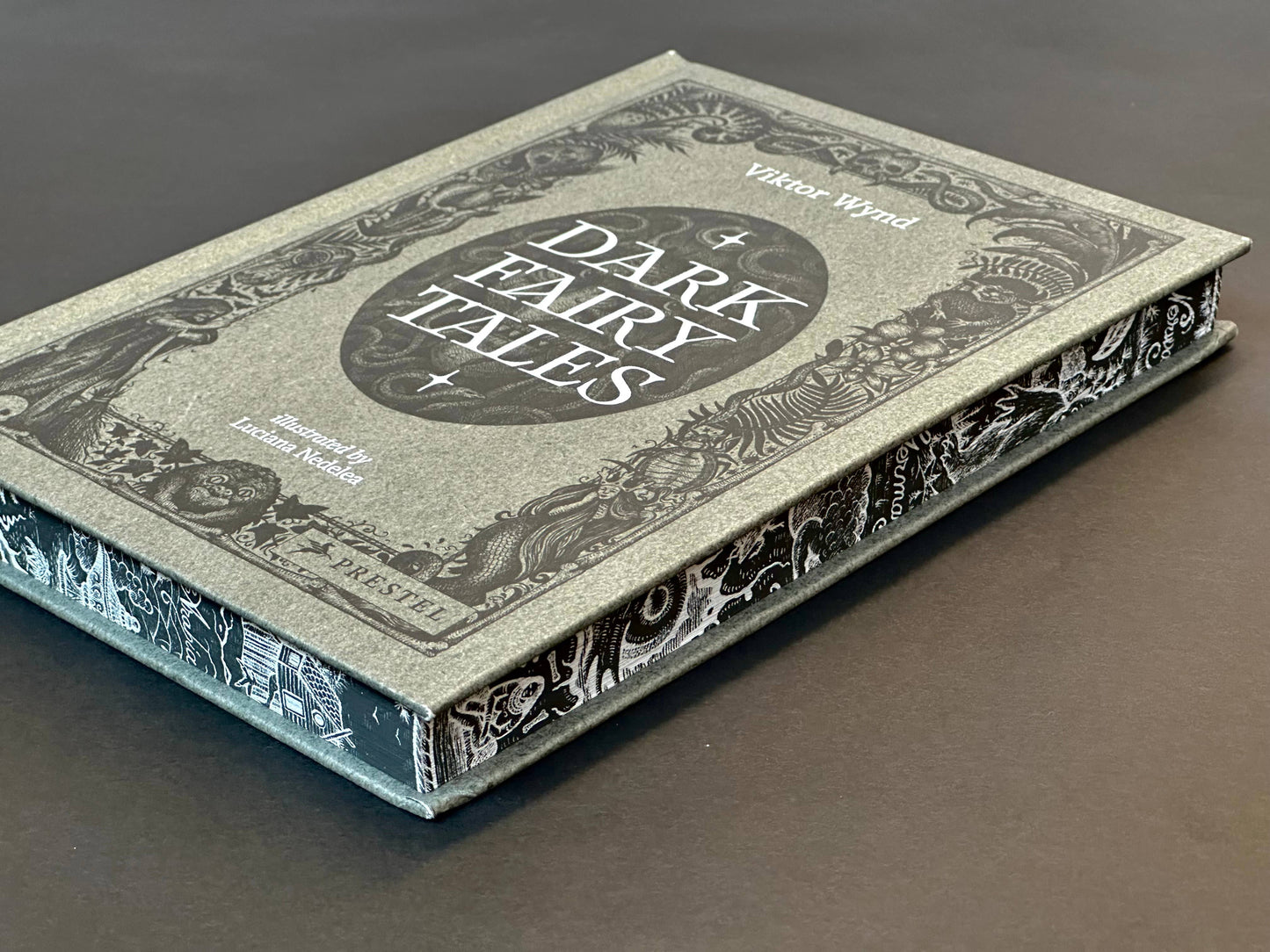 Dark Fairy Tales by Viktor Wynd (Hardcover)