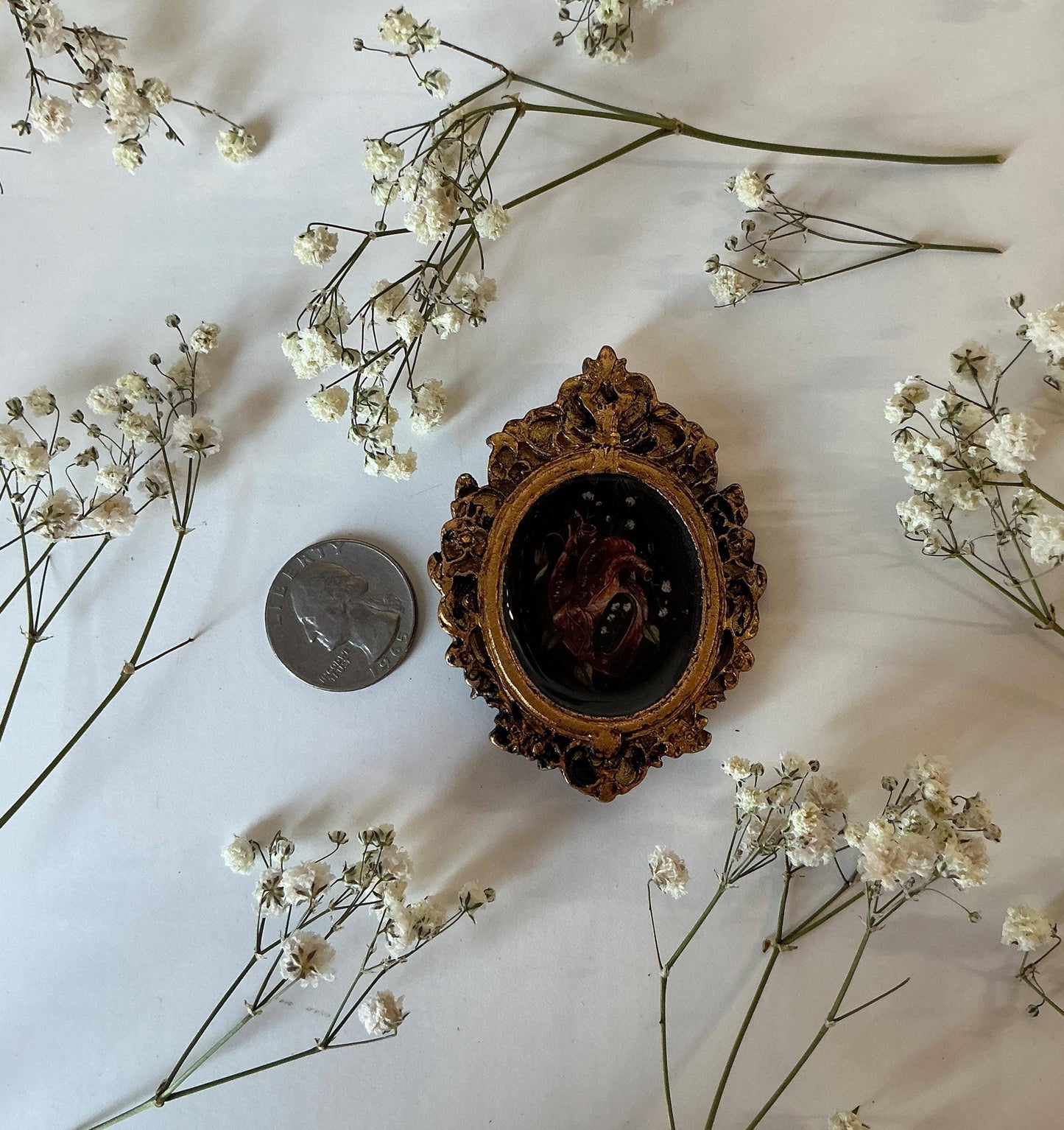 Resin Hair Clip with Human Heart Gothic Art Design