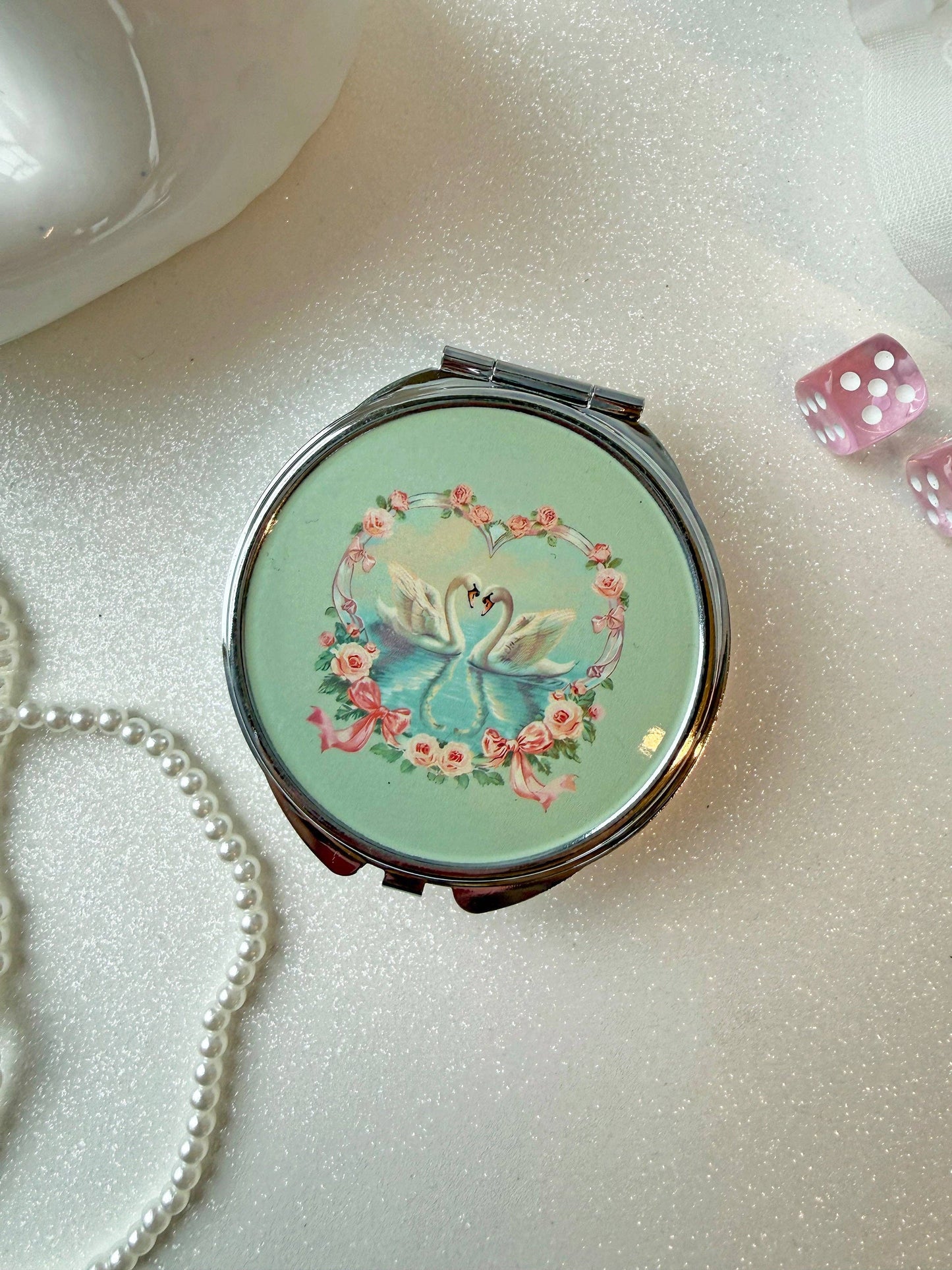 Swan Pill Case