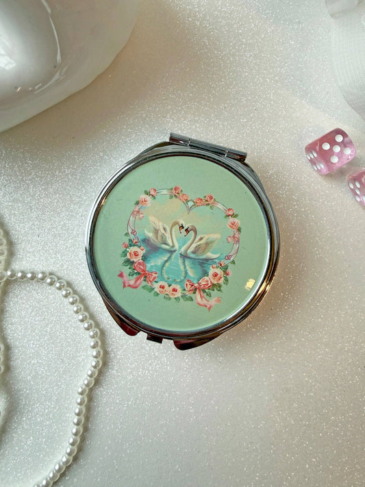 Swan Pill Case