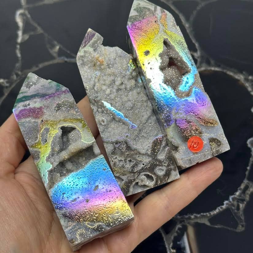 The Crystal Graveyard 🪦 - Crystal & Stones Collection