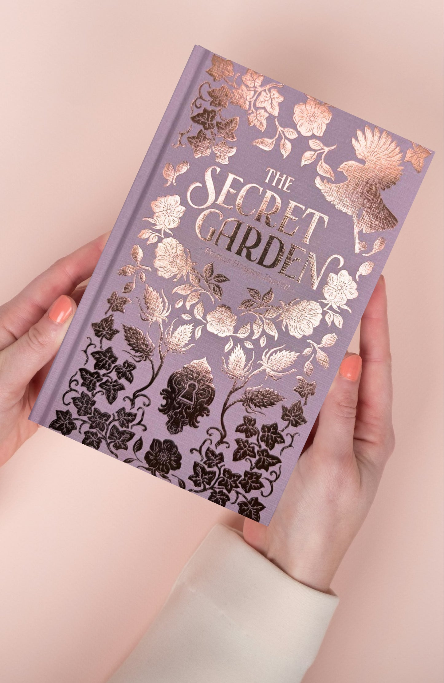 The Secret Garden by Frances Hogsdon Burnett (Luxe Hardcover)
