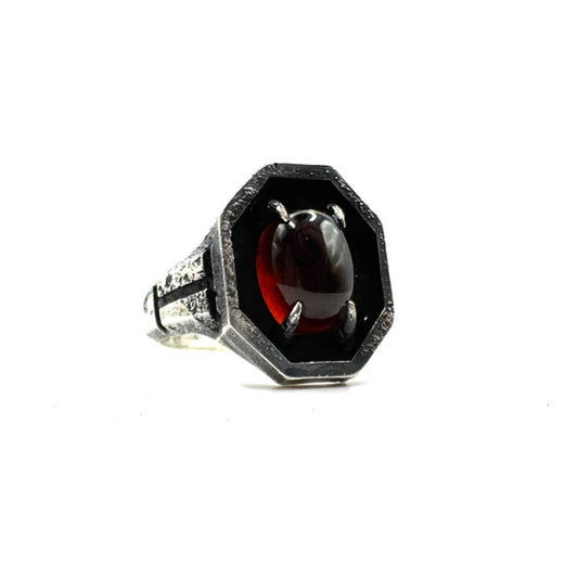 Sanctum Ring With Garnet in Sterling Silver