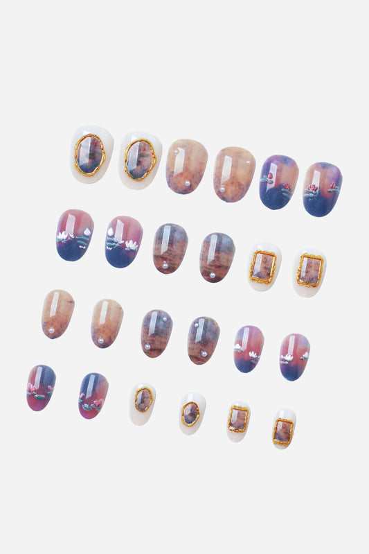 CLAUDE MONET WATER LILIES - SHORT OVAL PRESS-ON NAILS