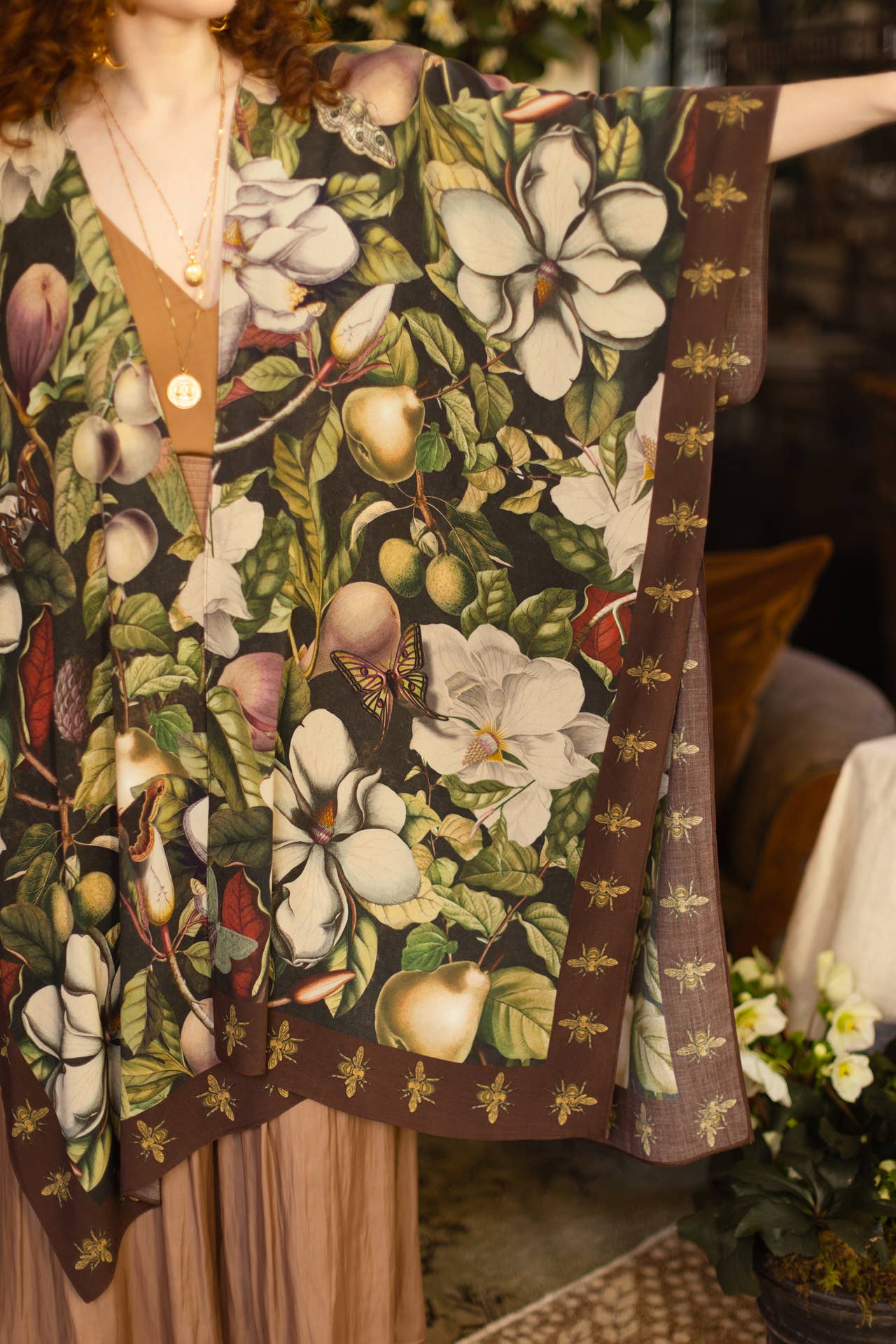 Fleur De Lune Kimono w/ Florals & Bees