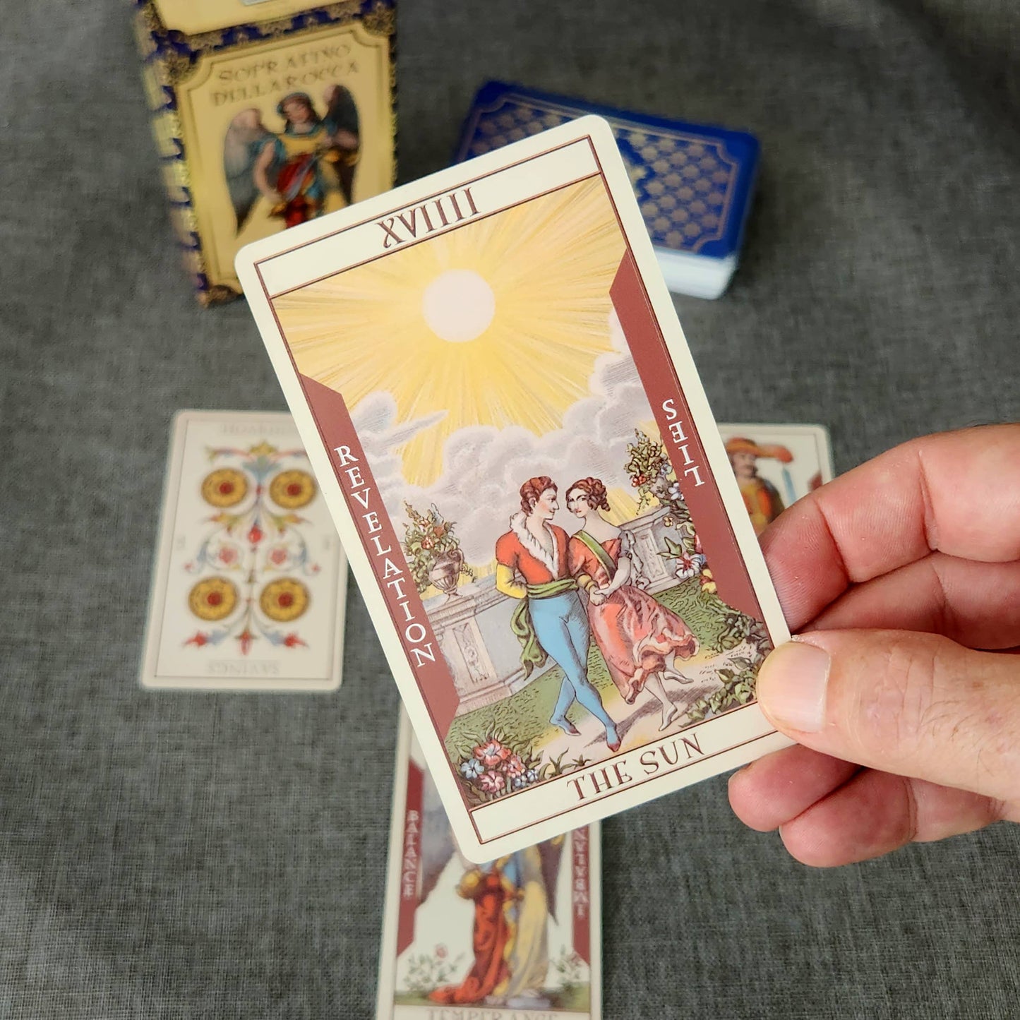 Soprafino Dellarocca Historical Tarot Deck