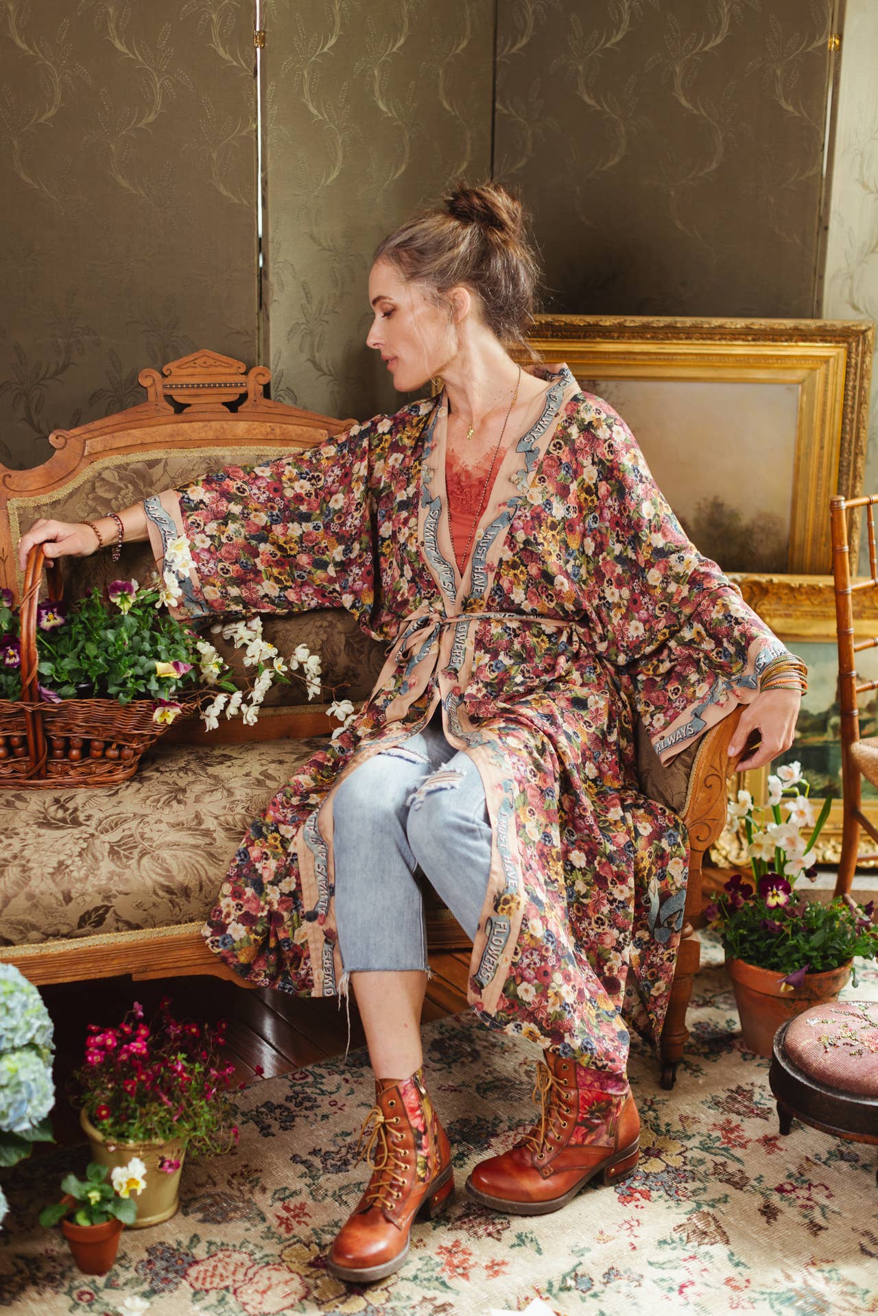 Art of Life Kimono w/ Flower Palette Print