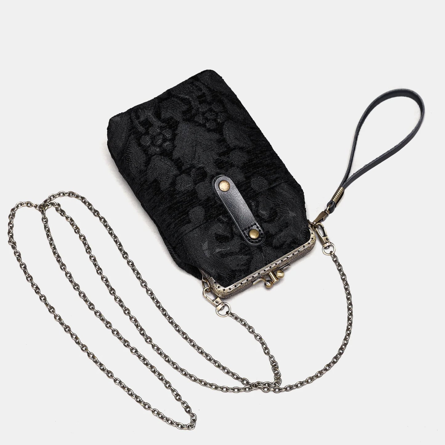Victorian Blossom Black/Black Carpet Phone Case