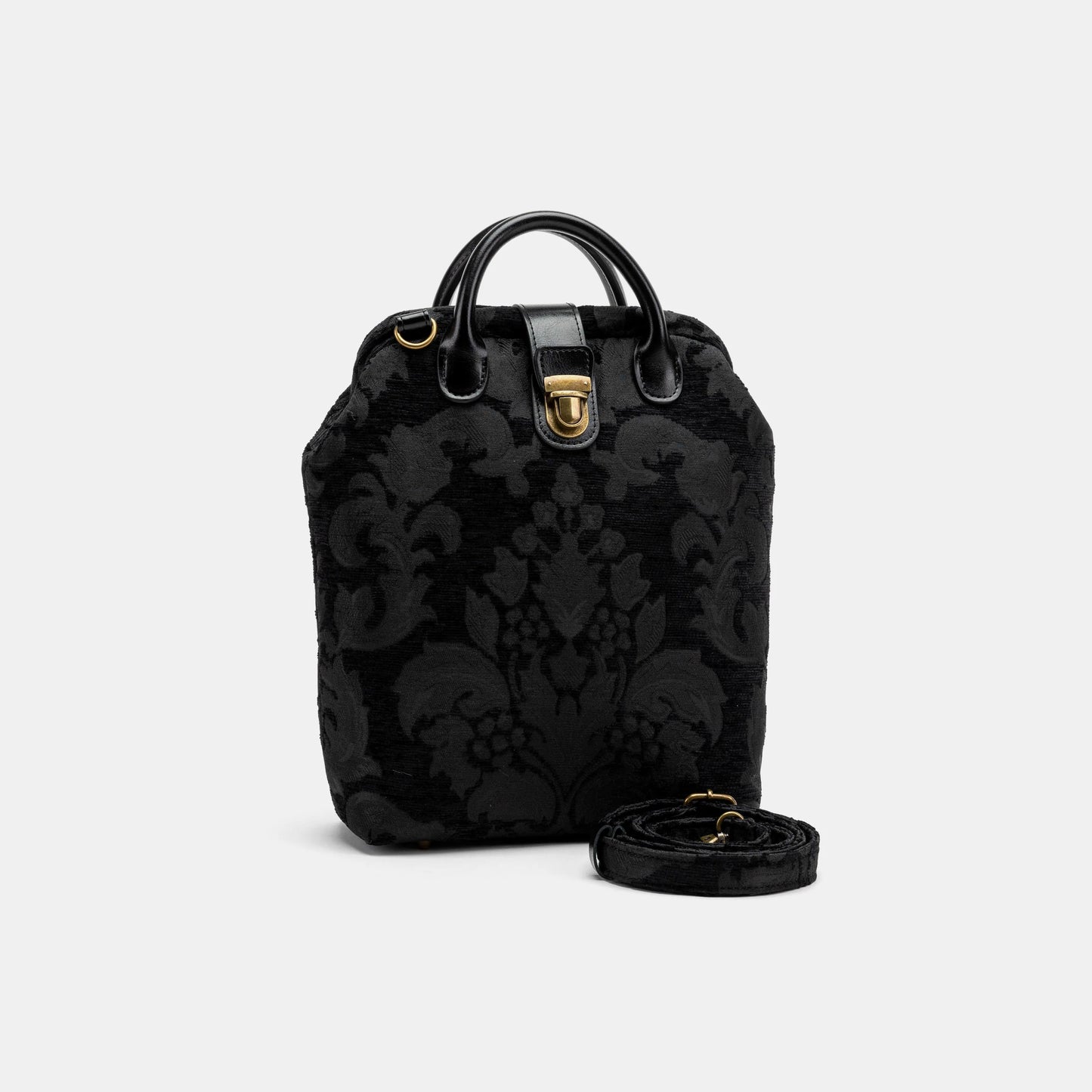 This Victorian Blossom Black/Black Everyday Carpet Backpack