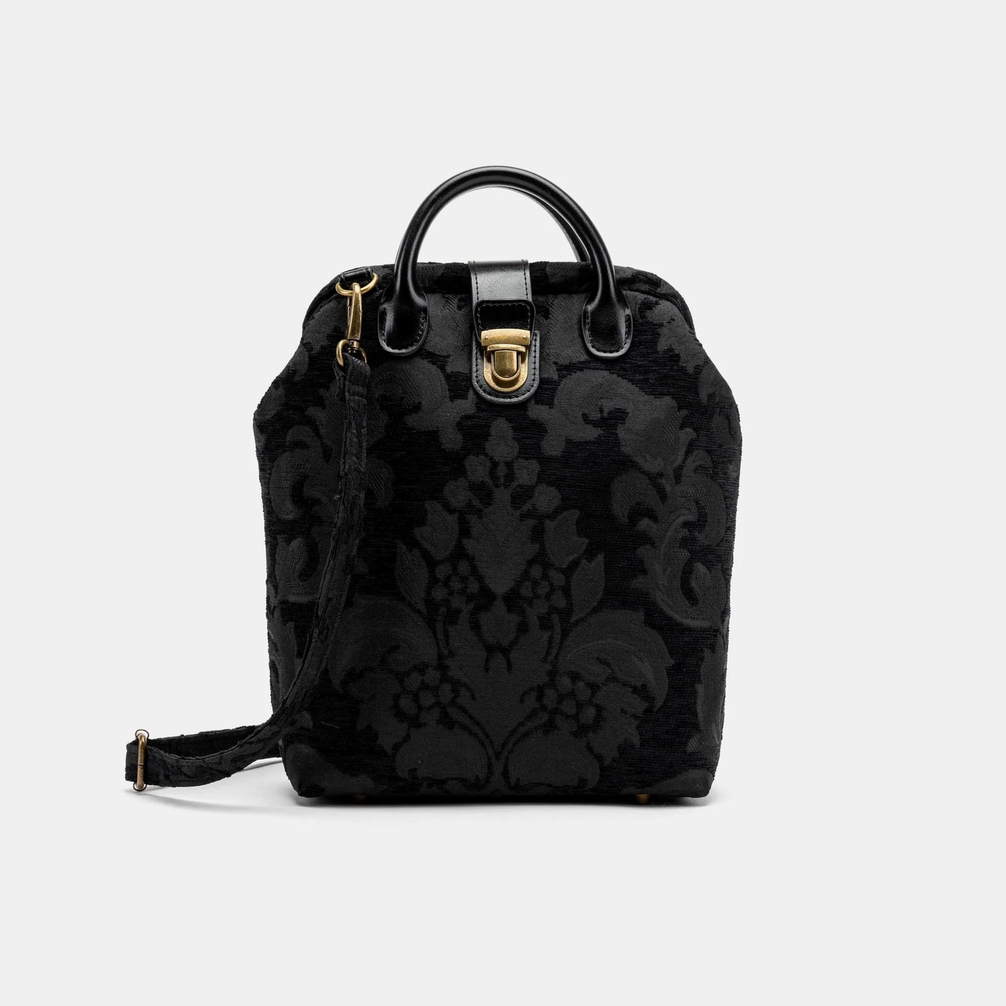 This Victorian Blossom Black/Black Everyday Carpet Backpack