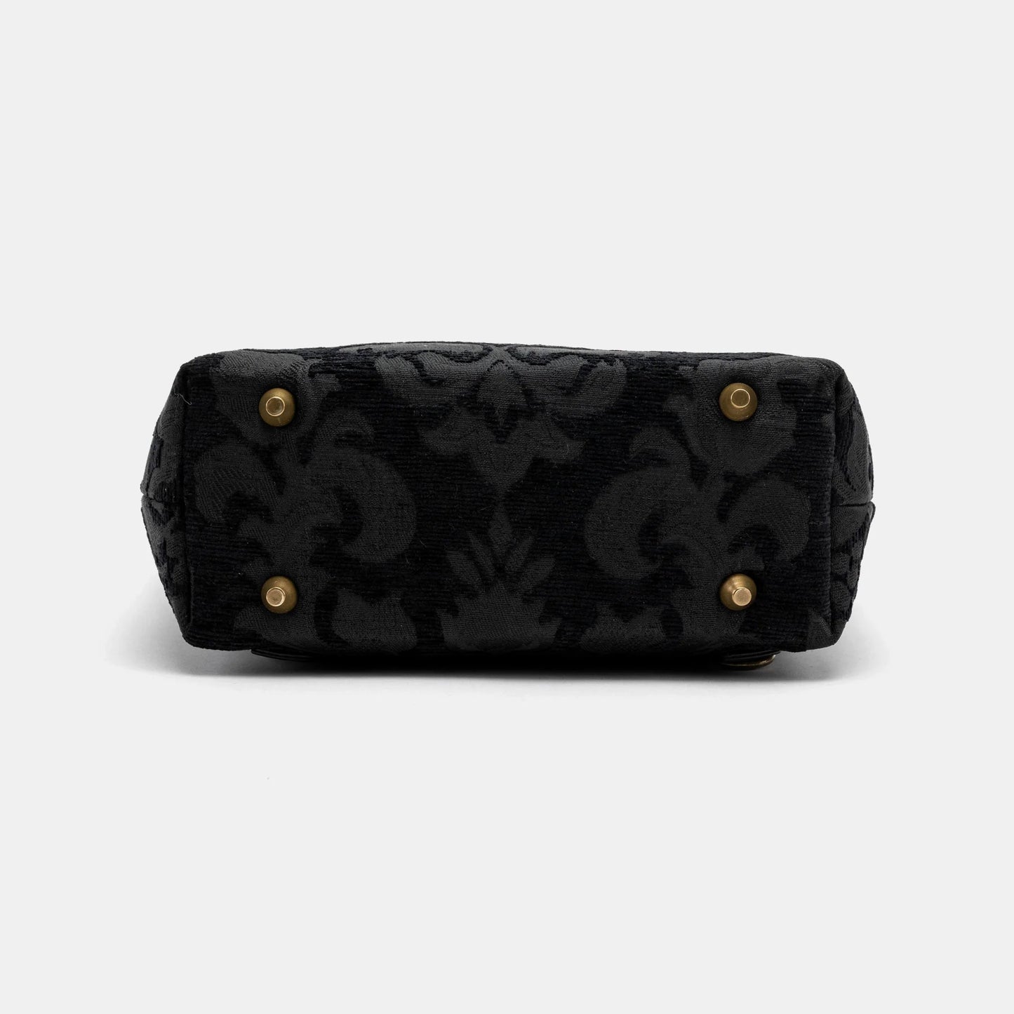 This Victorian Blossom Black/Black Everyday Carpet Backpack