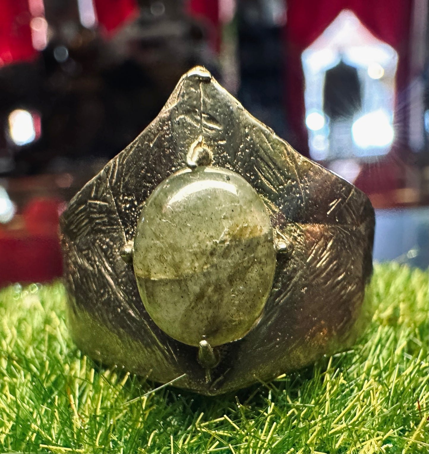 Witch’s Ring Labradorite Ring In White Bronze by Julian the 2nd