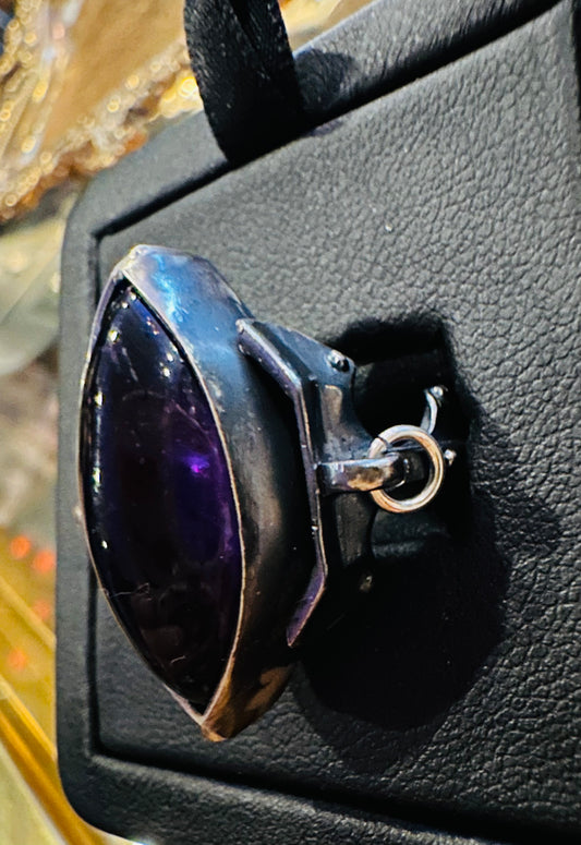 Amethyst Eye Ring in Sterling Silver by Julian the 2nd
