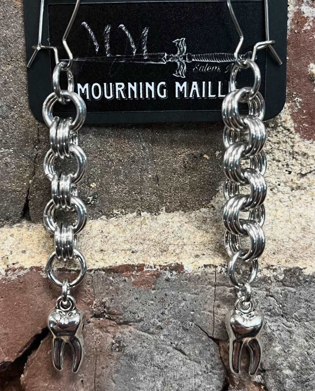 Mourning Maille Chain Earrings