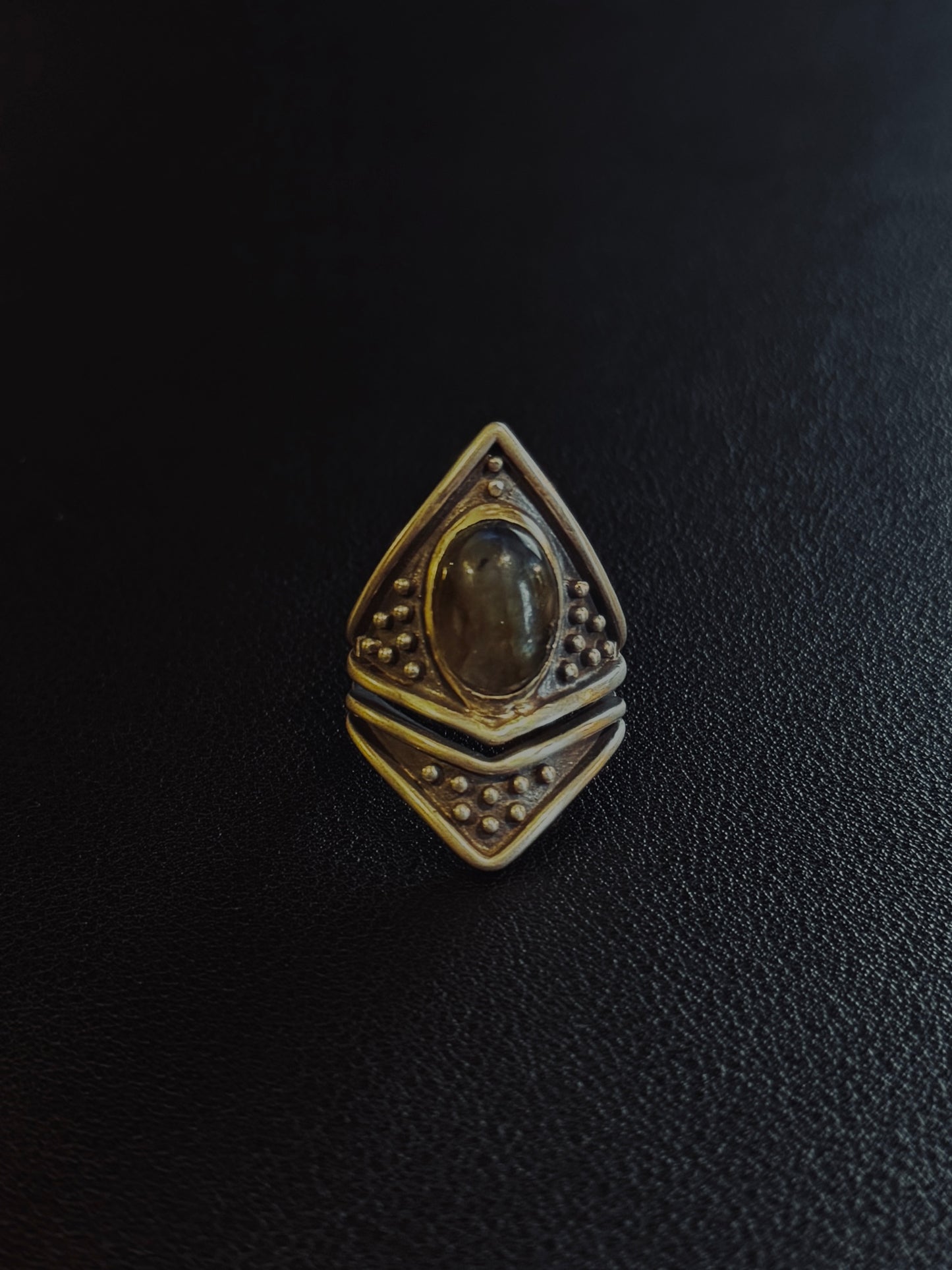 Sarek Ring with Labradorite by Acid Queen size 8.5