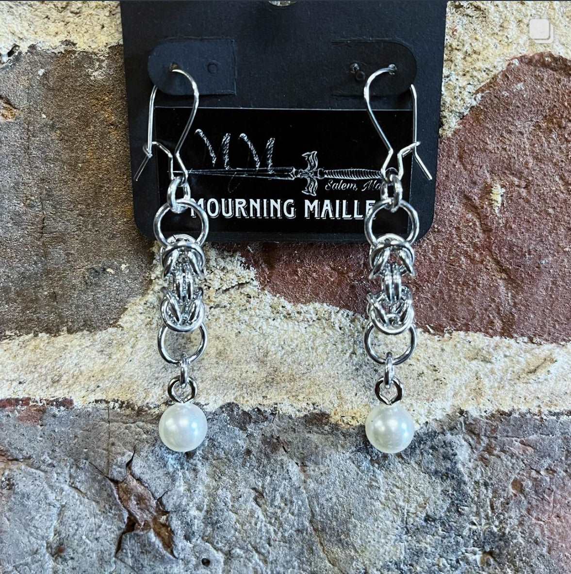 Mourning Maille Chain Earrings