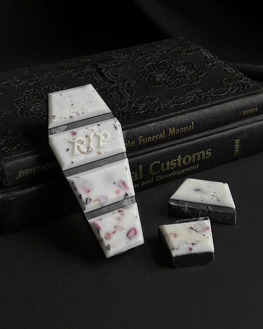 Coffin Snapbar Wax Melt ~ Laid to Rest ~ Graveyard Wanders