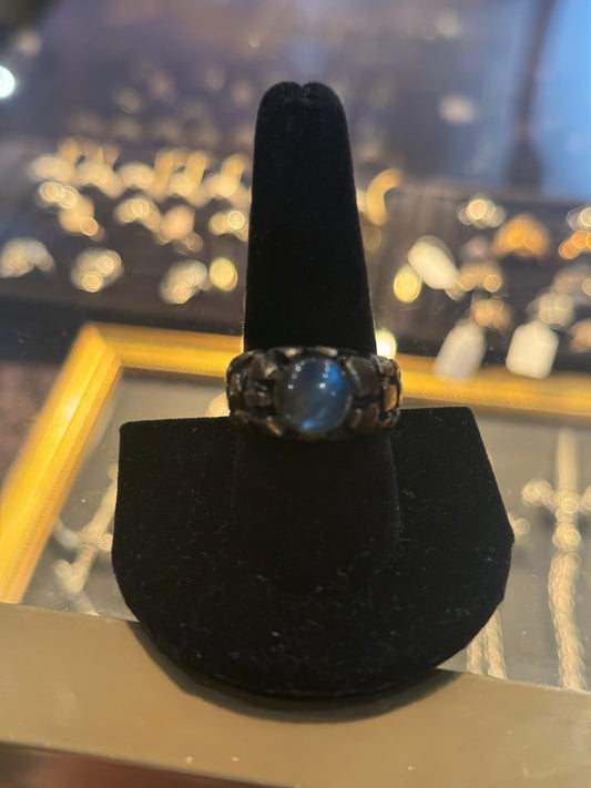 Round Labradorite bronze ring by Julian the 2nd