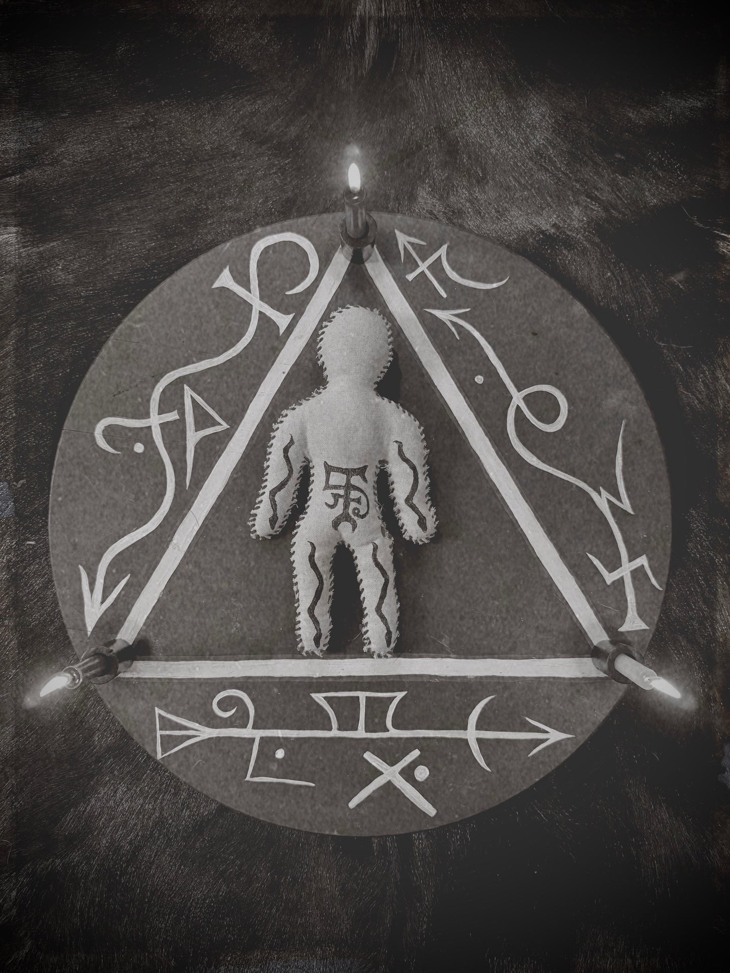 Ensouling the Effigy: The Witch’s Arte of Enspirited Objects