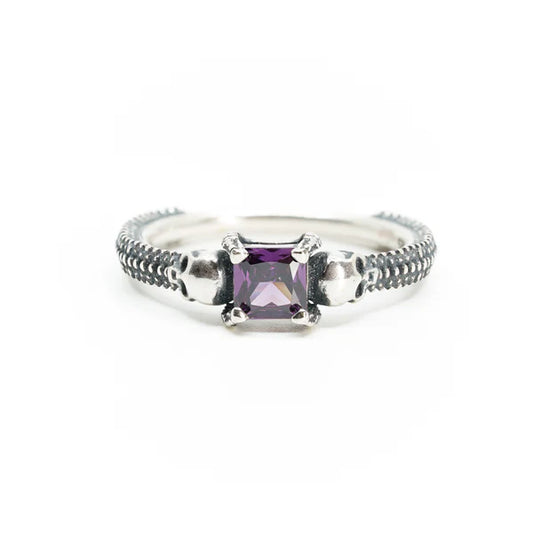 Mini Maus Amethyst Skull Ring