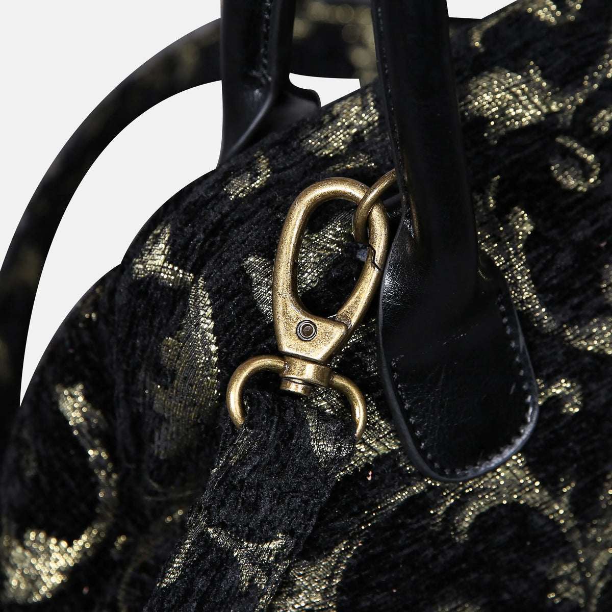 Vintage Scroll Black/Gold Carpet Satchel