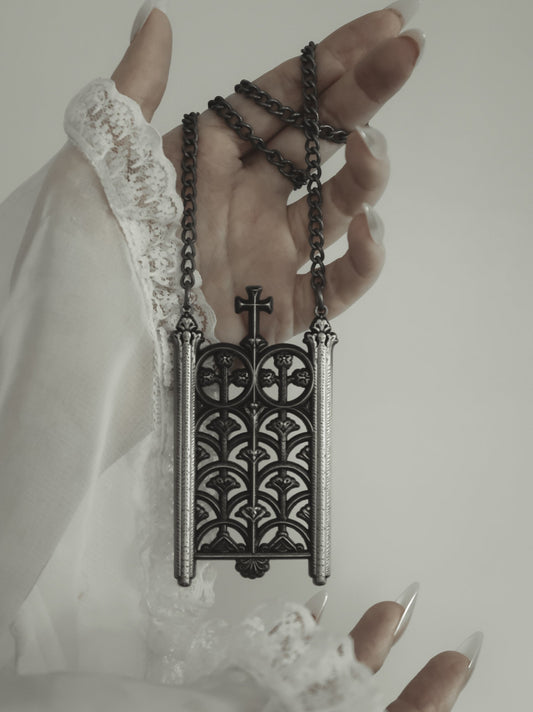 Rotunda Relic Necklace