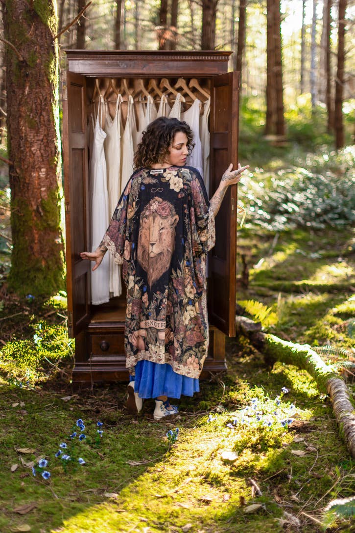 Lionheart Starduster Kimono with Botanicals