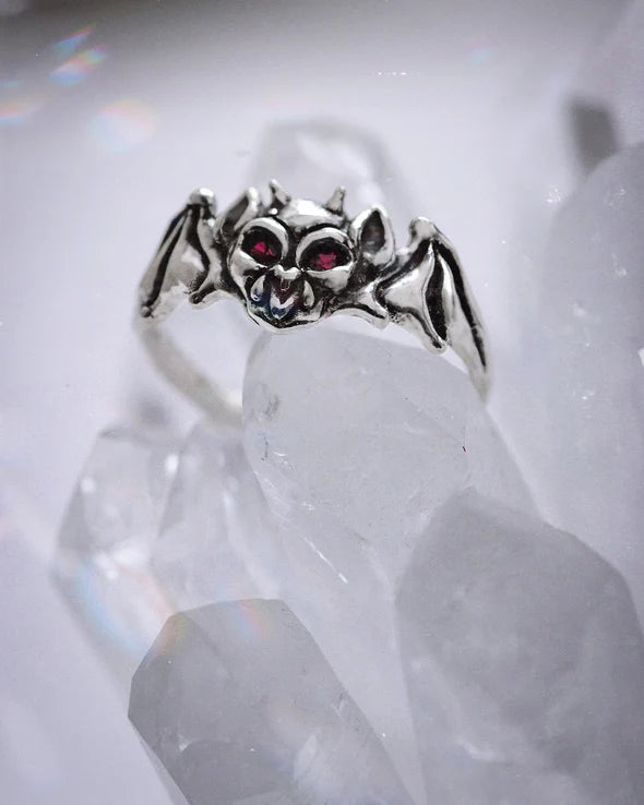 Baby Gargoyle Ring w Garnet Eyes