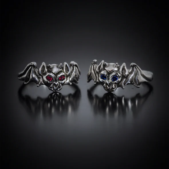 Blue Sapphire Eyes Baby Gargoyle Ring - Size 7