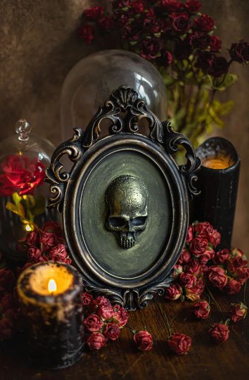 Gothic Skull Frame - Handmade - Nocturne LLC