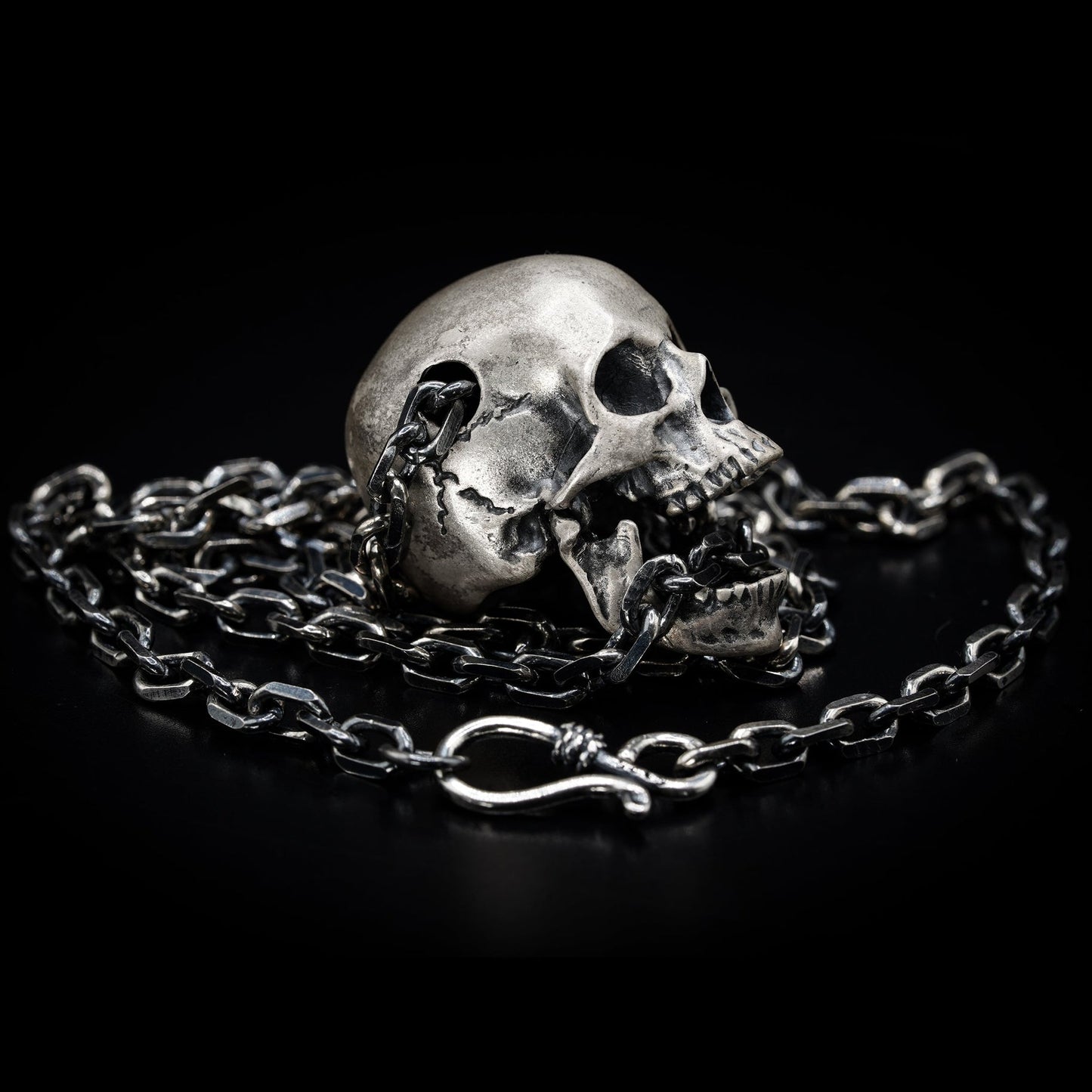 Memento Mori Skull Necklace - Sterling Silver