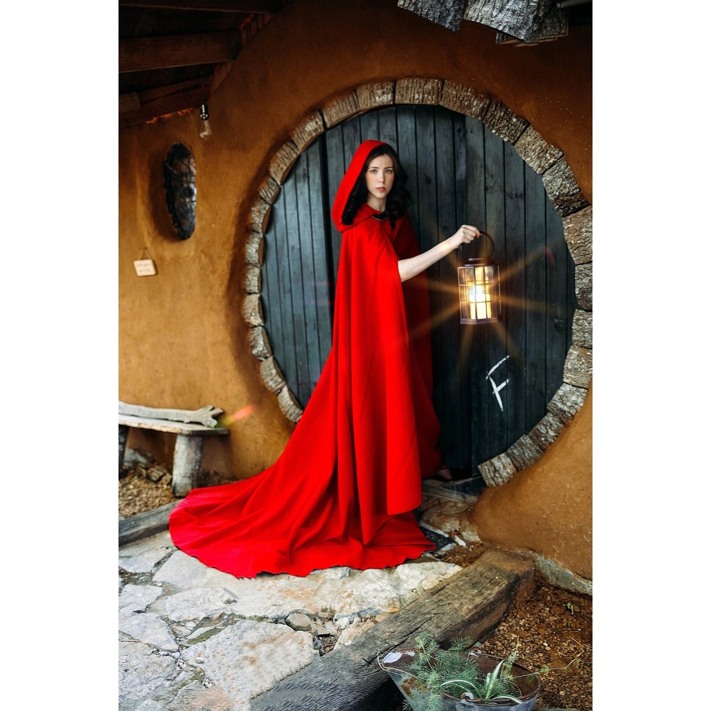 Red Wool Cloak by Costurero Real - Nocturne LLC