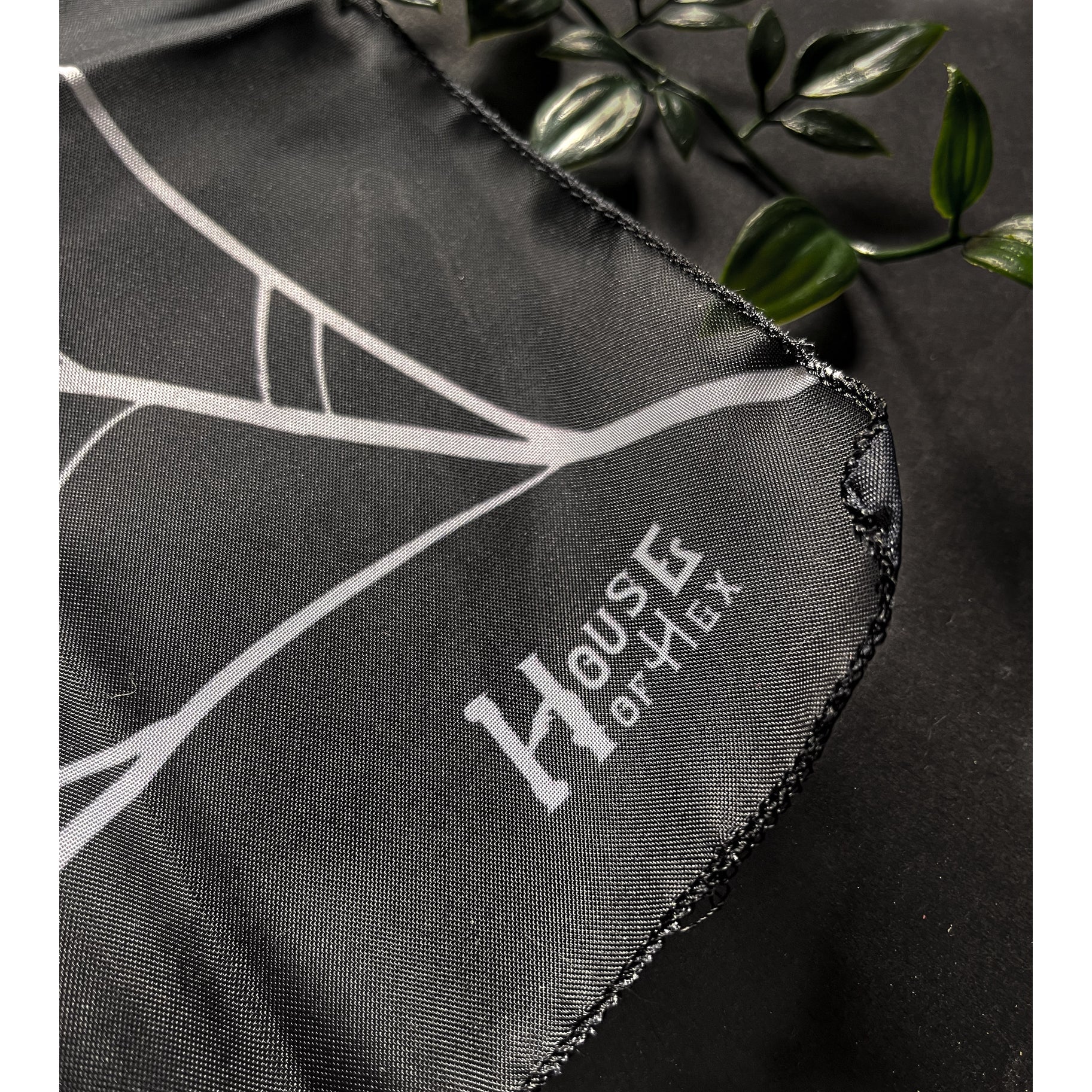 Spiderweb Scarf Altar Cloth - Nocturne LLC